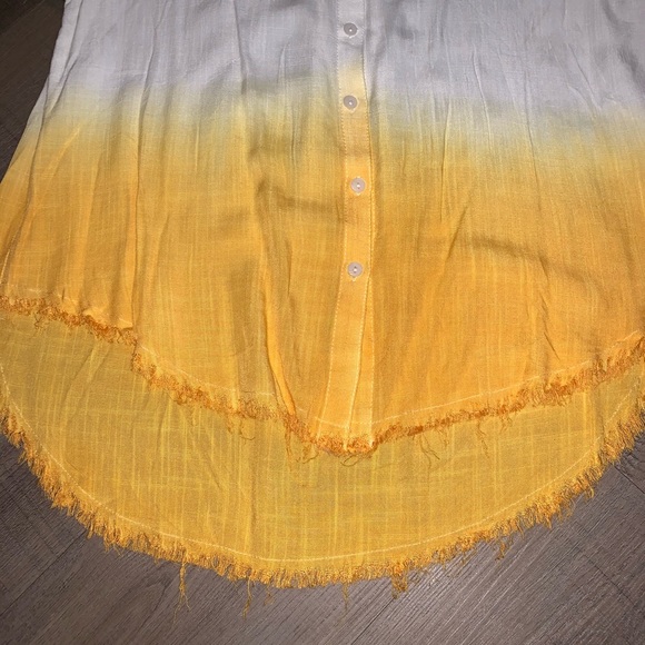 Yellow Dipped button down - Picture 2 of 3